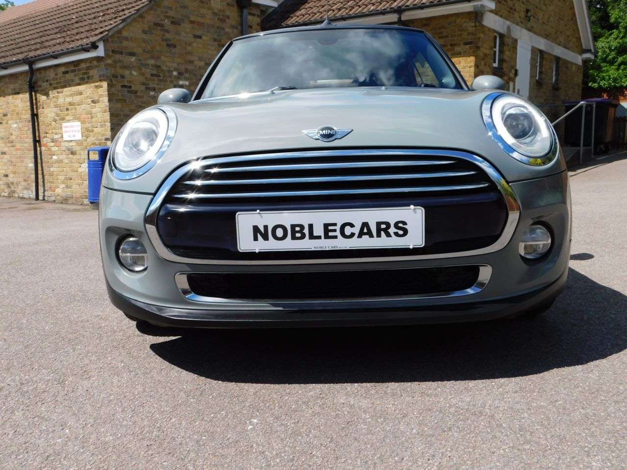 2016 MINI CONVERTIBLE 2016 MINI CONVERTIBLE