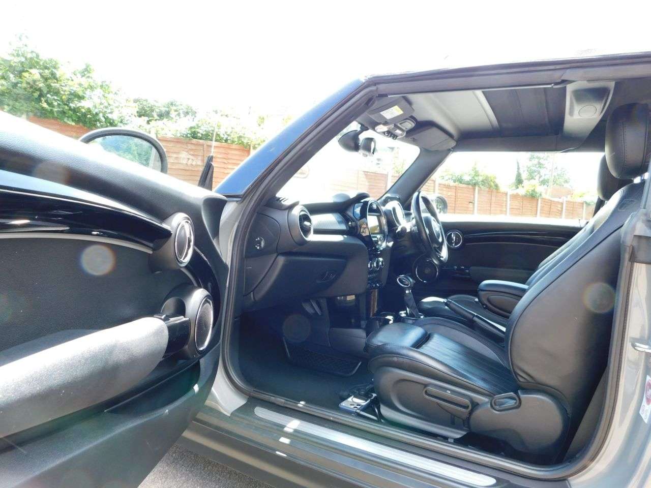 2016 MINI CONVERTIBLE 2016 MINI CONVERTIBLE