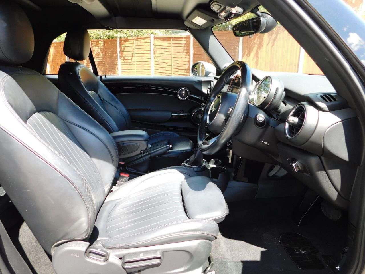 2016 MINI CONVERTIBLE 2016 MINI CONVERTIBLE