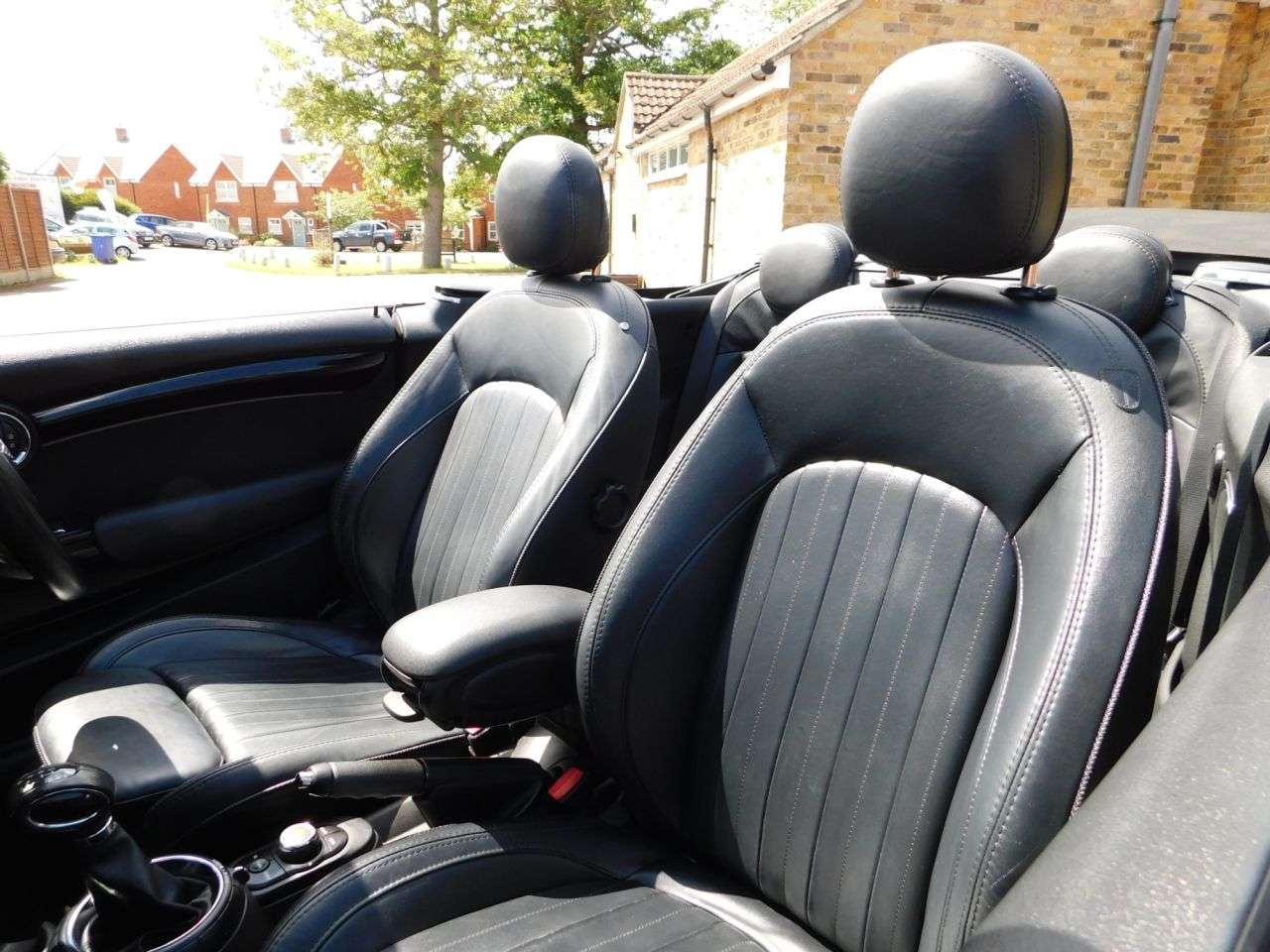 2016 MINI CONVERTIBLE 2016 MINI CONVERTIBLE