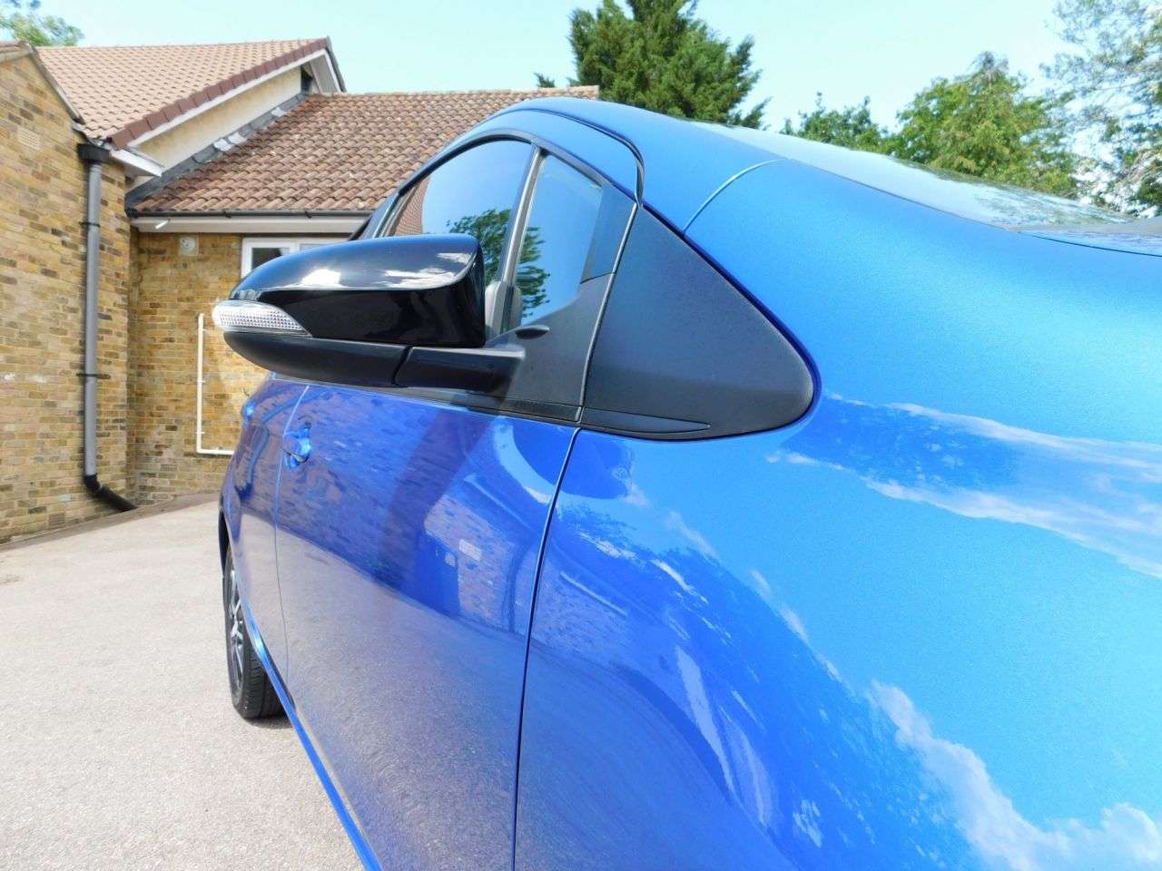2019 TOYOTA YARIS 2019 TOYOTA YARIS