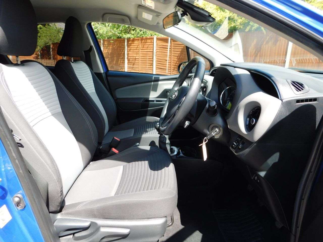 2019 TOYOTA YARIS 2019 TOYOTA YARIS