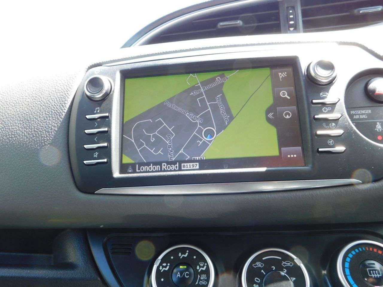 2019 TOYOTA YARIS 2019 TOYOTA YARIS