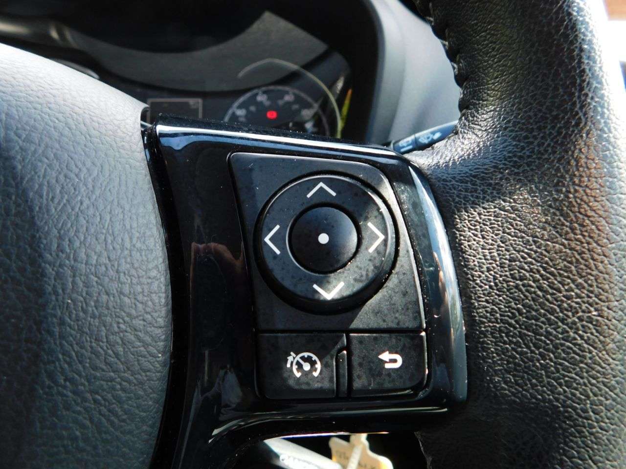 2019 TOYOTA YARIS 2019 TOYOTA YARIS
