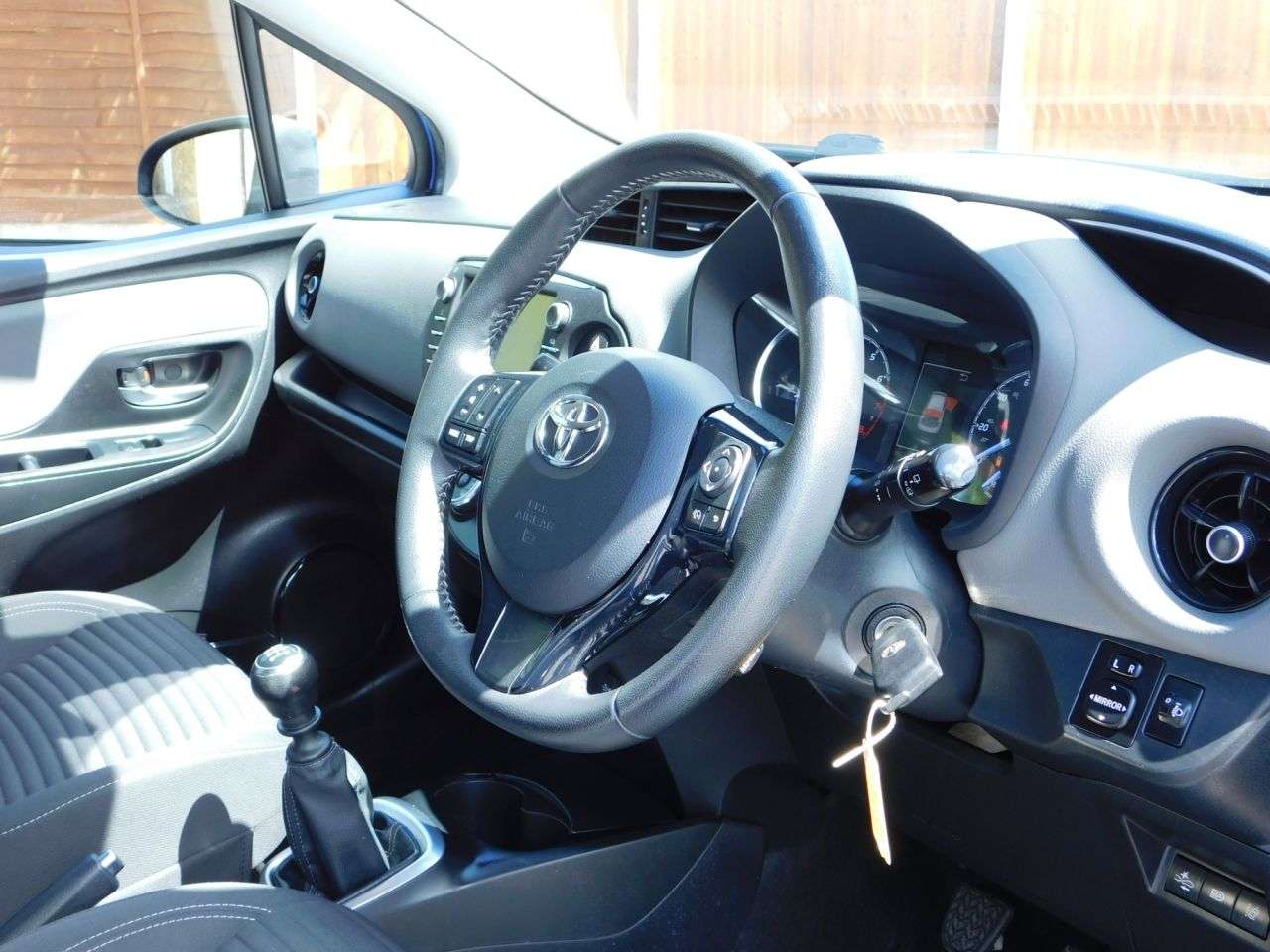 2019 TOYOTA YARIS 2019 TOYOTA YARIS