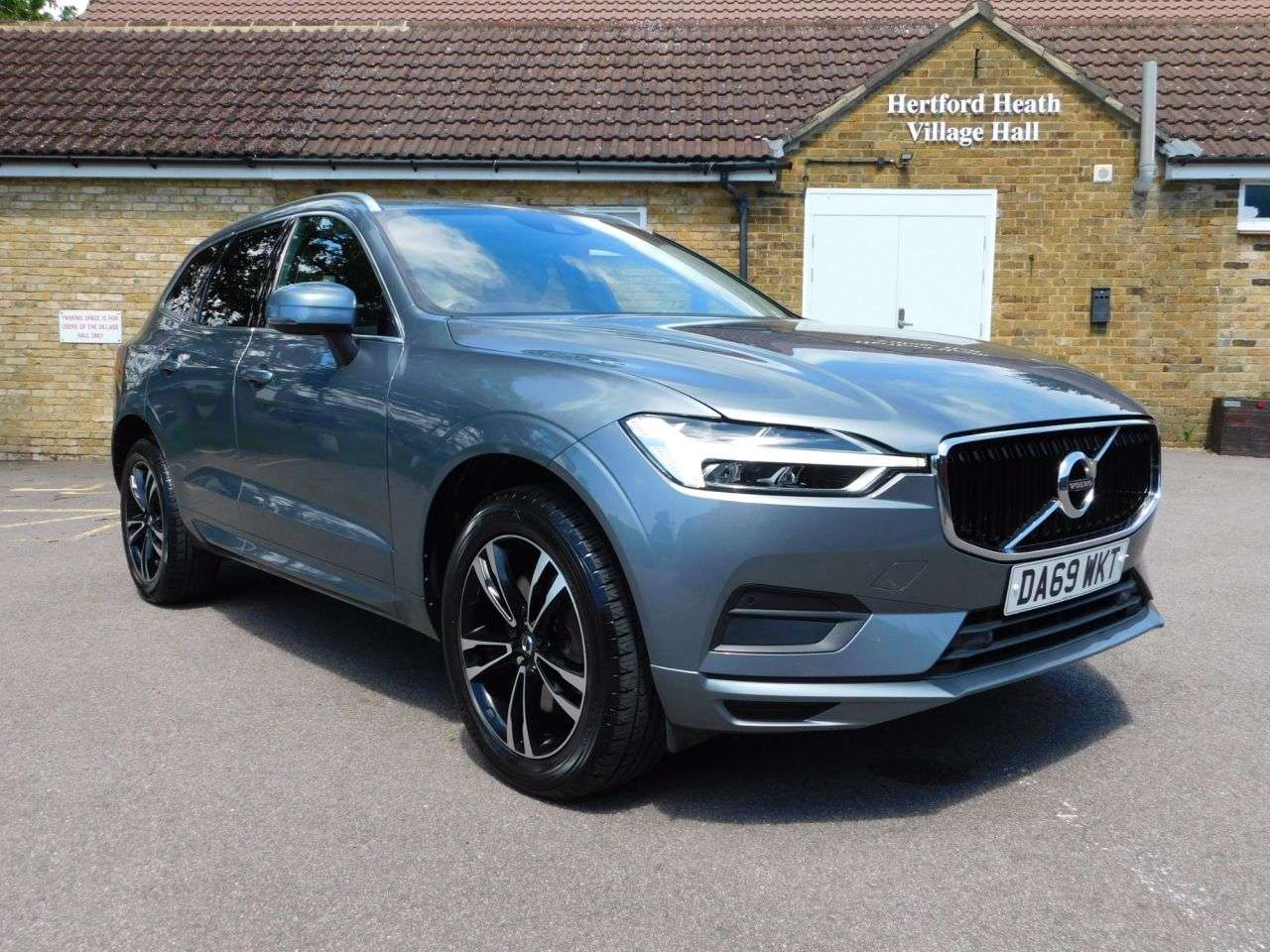 2019 VOLVO XC60 2019 VOLVO XC60