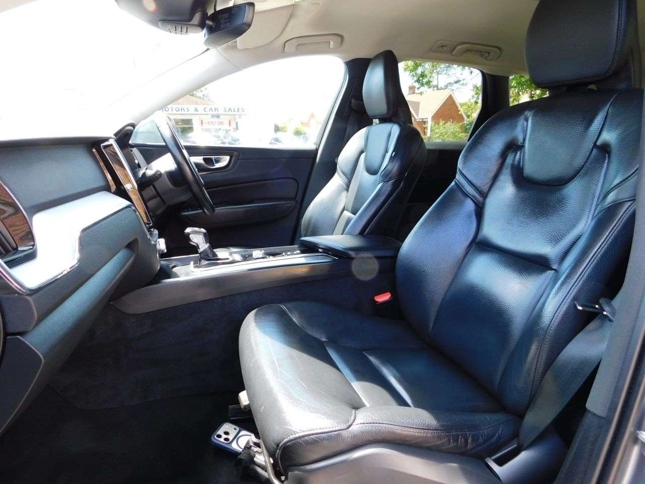 2019 VOLVO XC60 2019 VOLVO XC60