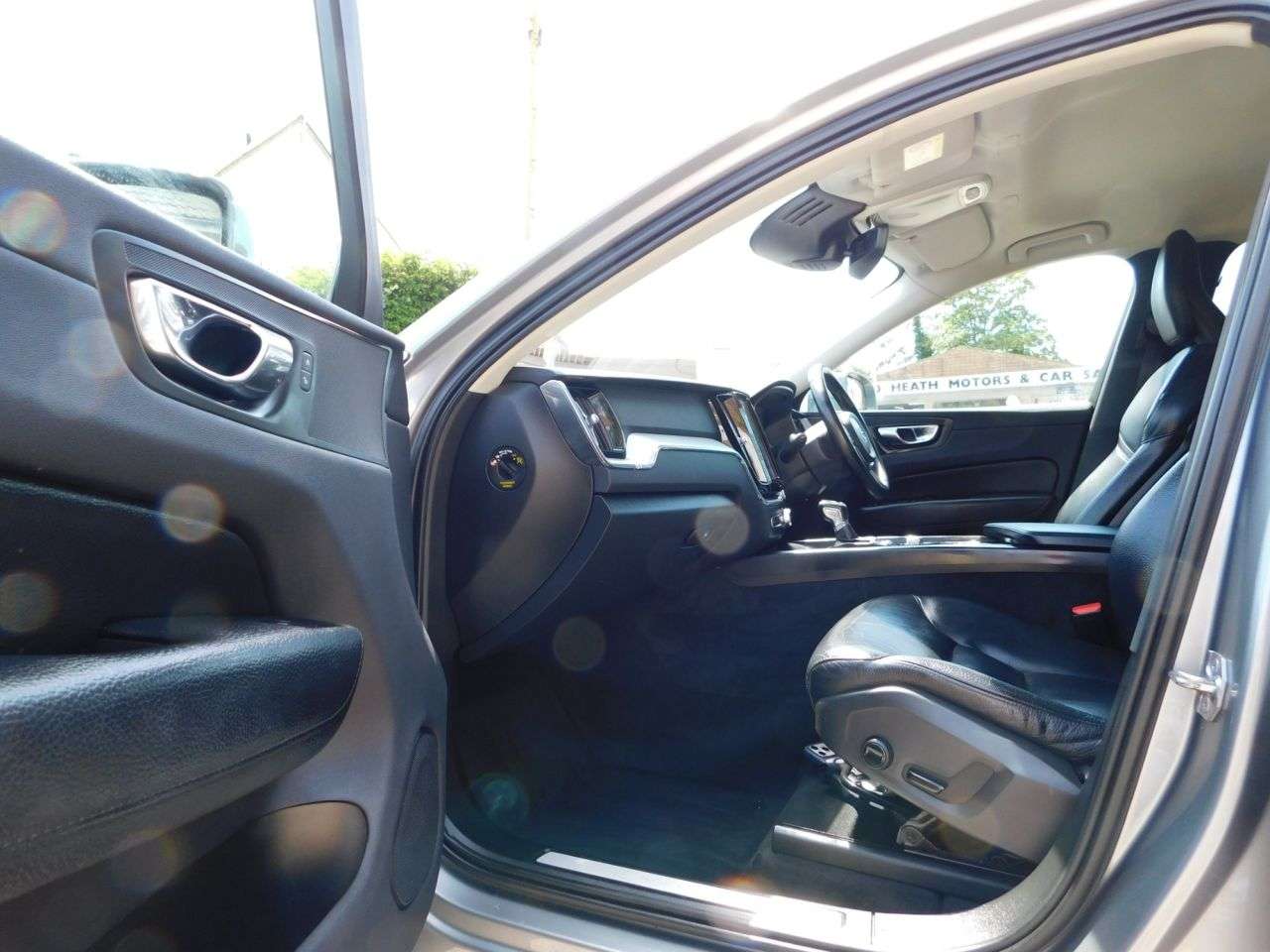 2019 VOLVO XC60 2019 VOLVO XC60