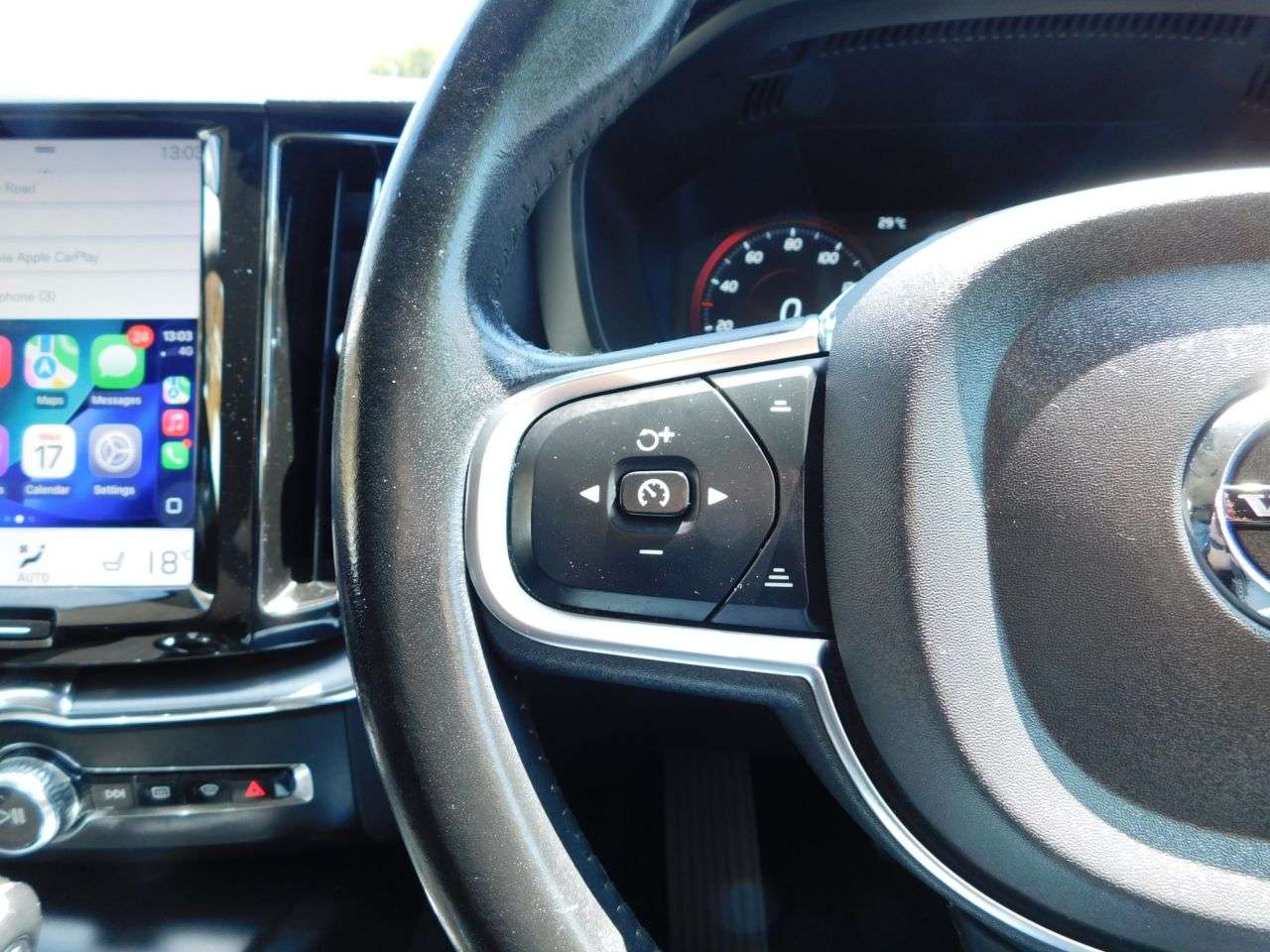 2019 VOLVO XC60 2019 VOLVO XC60