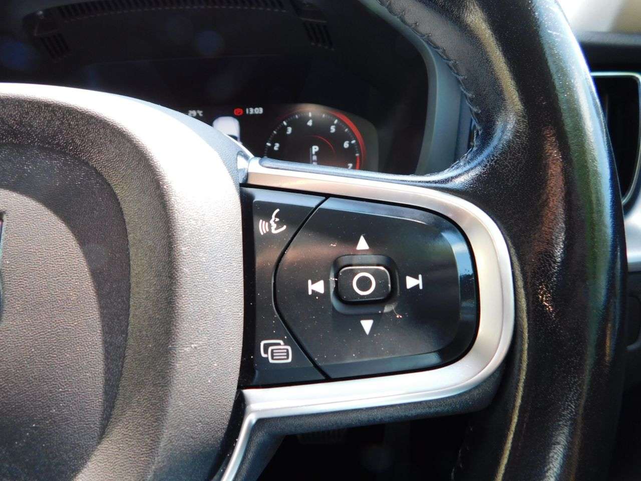 2019 VOLVO XC60 2019 VOLVO XC60