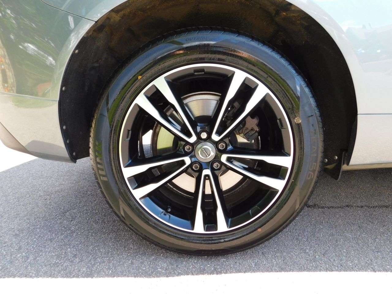 2019 VOLVO XC60 2019 VOLVO XC60