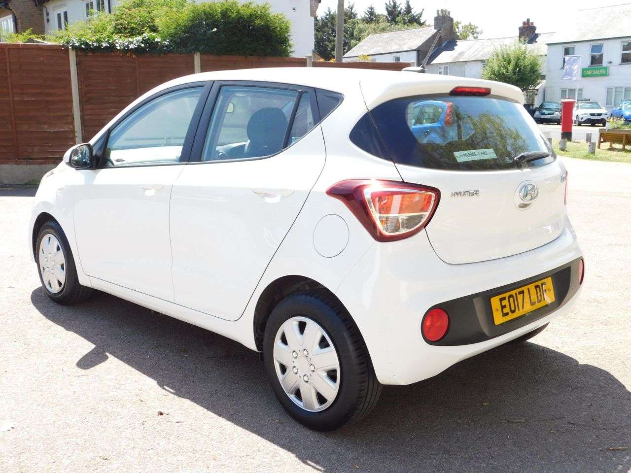 2017 HYUNDAI I10 2017 HYUNDAI I10