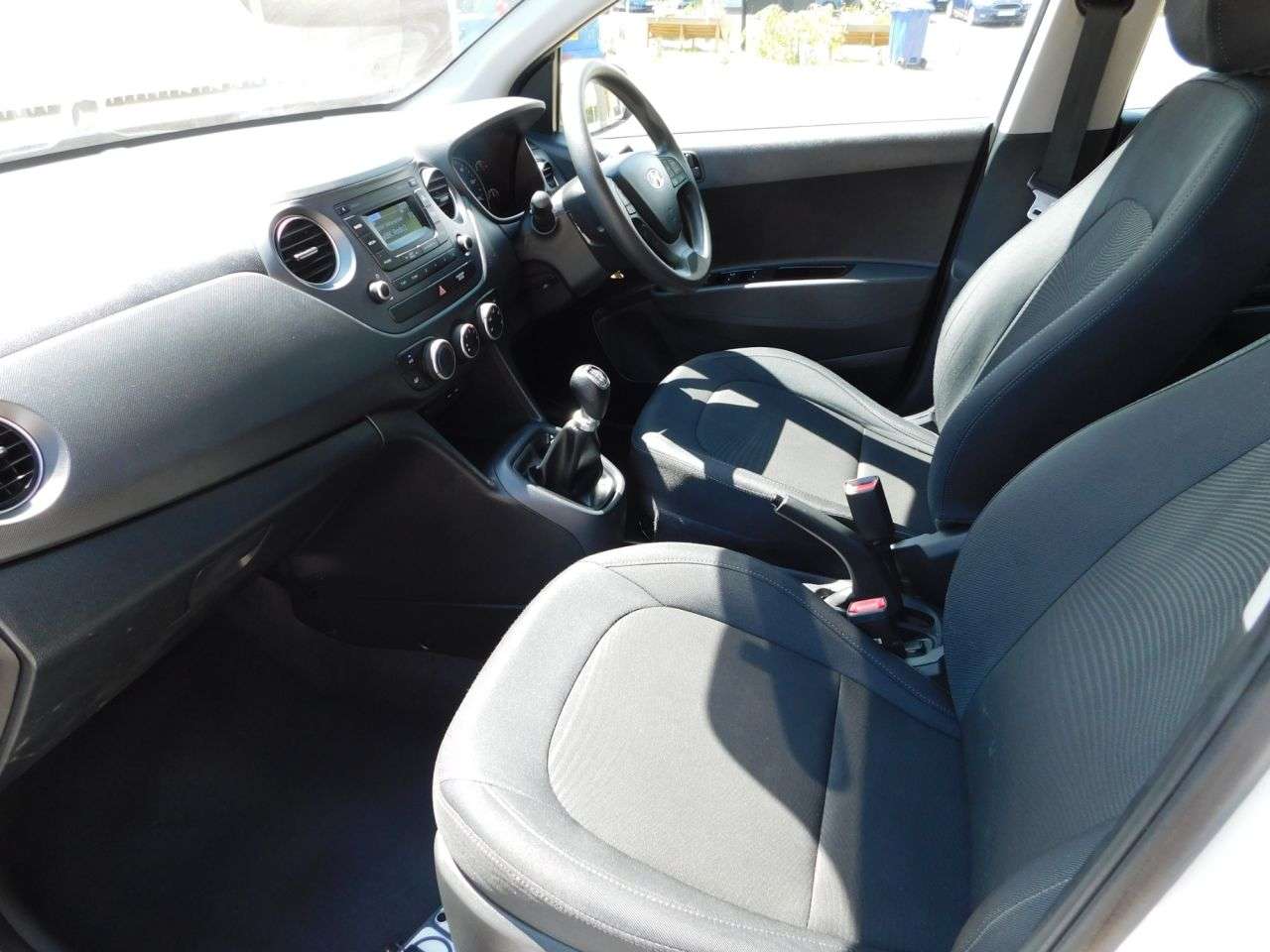 2017 HYUNDAI I10 2017 HYUNDAI I10