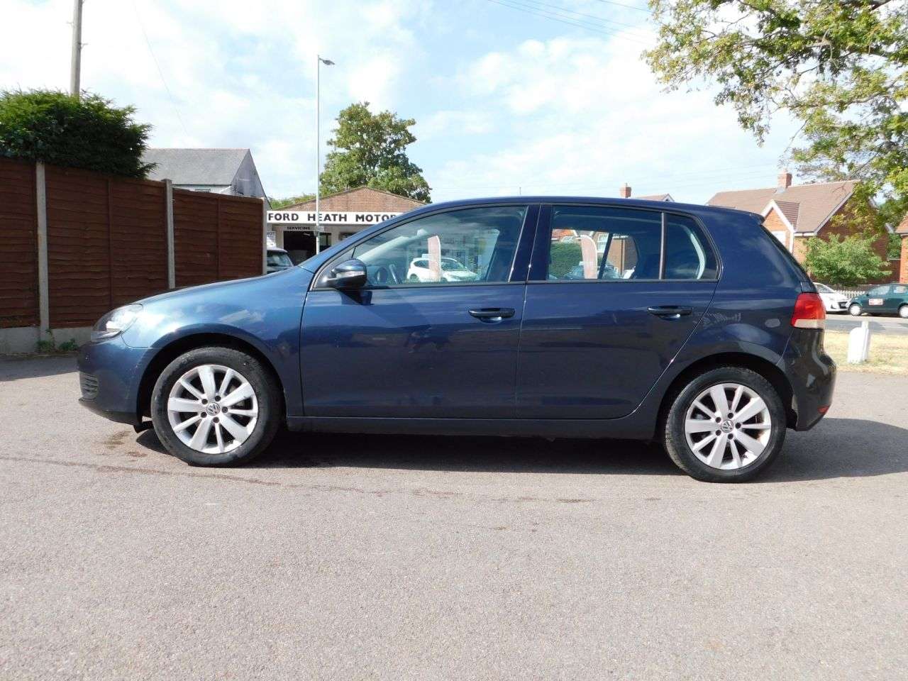 A 2012 VOLKSWAGEN GOLF 1.6 TDI Match Hatchback 5dr Diesel Manual Euro 5 (105 ps) *SOLD AS SEEN WIT A 2012 VOLKSWAGEN GOLF 1.6 TDI Match Hatchback 5dr Diesel Manual Euro 5 (105 ps) *SOLD AS SEEN WIT