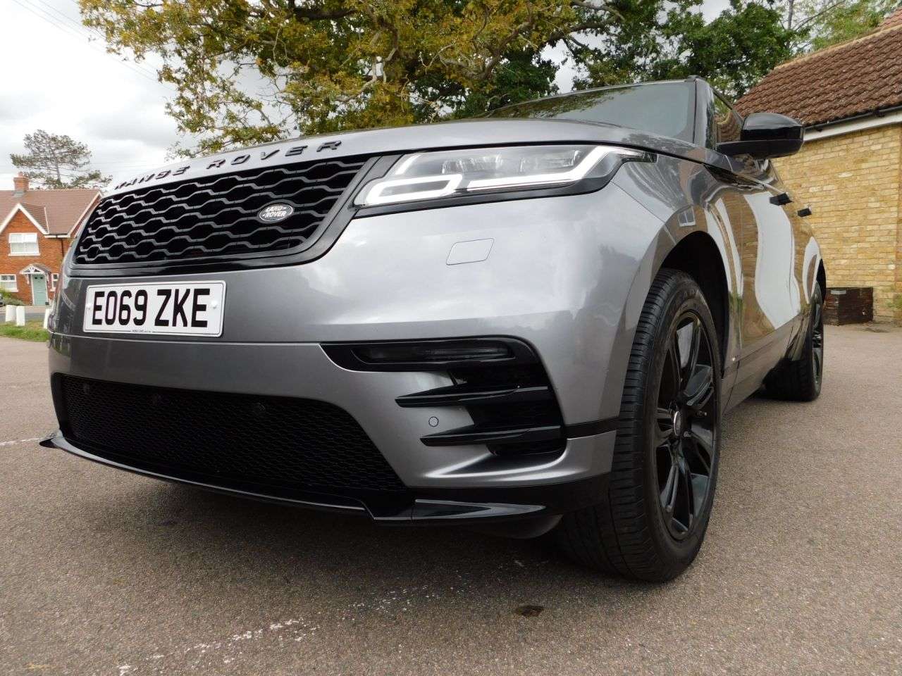 2019 LAND ROVER RANGE ROVER VELAR 2019 LAND ROVER RANGE ROVER VELAR