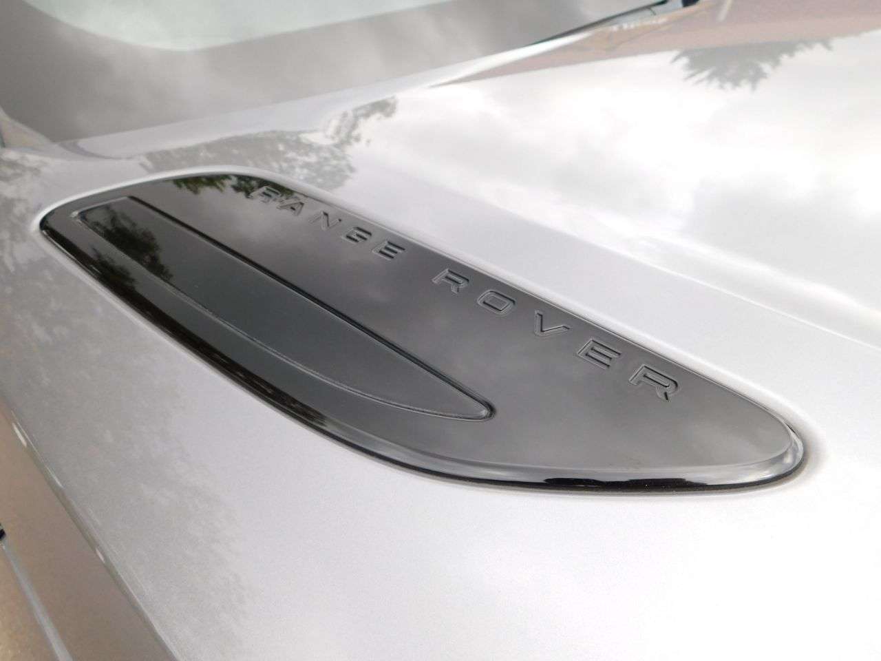 2019 LAND ROVER RANGE ROVER VELAR 2019 LAND ROVER RANGE ROVER VELAR