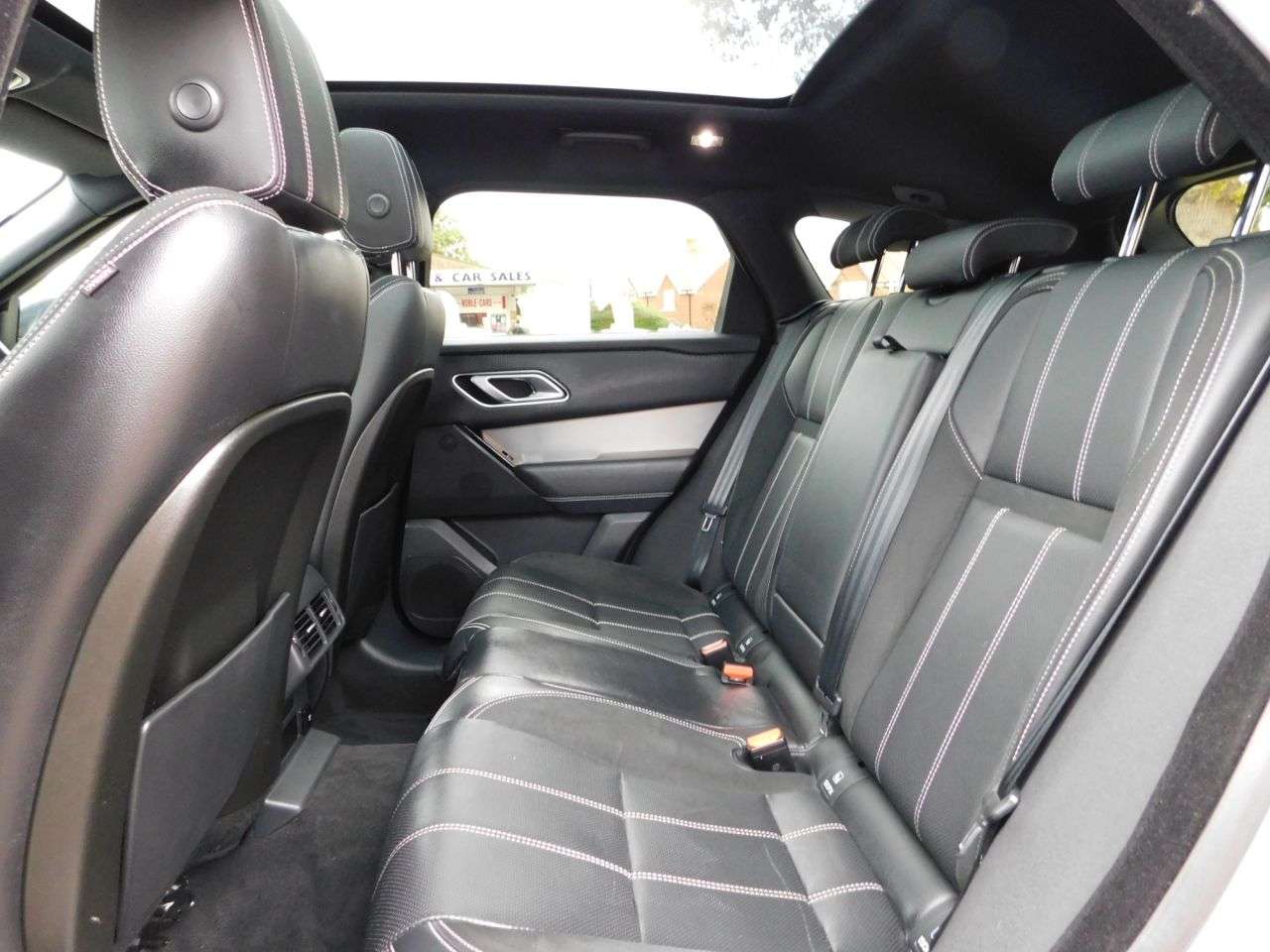 2019 LAND ROVER RANGE ROVER VELAR 2019 LAND ROVER RANGE ROVER VELAR