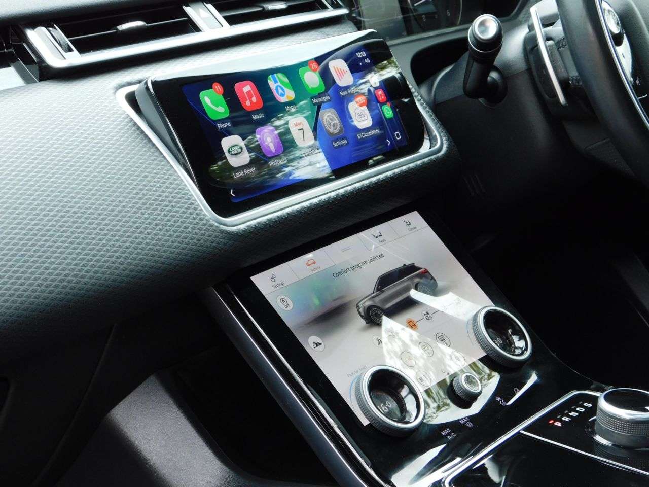 2019 LAND ROVER RANGE ROVER VELAR 2019 LAND ROVER RANGE ROVER VELAR