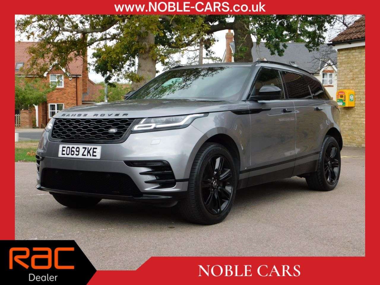 A 2019 LAND ROVER RANGE ROVER VELAR 2.0 D180 R-Dynamic S SUV 5dr Diesel Auto 4WD Euro 6 (s/s) (180 ps) *FSH, UL A 2019 LAND ROVER RANGE ROVER VELAR 2.0 D180 R-Dynamic S SUV 5dr Diesel Auto 4WD Euro 6 (s/s) (180 ps) *FSH, UL