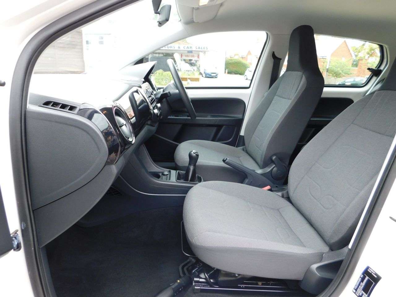 2016 VOLKSWAGEN UP! 2016 VOLKSWAGEN UP!