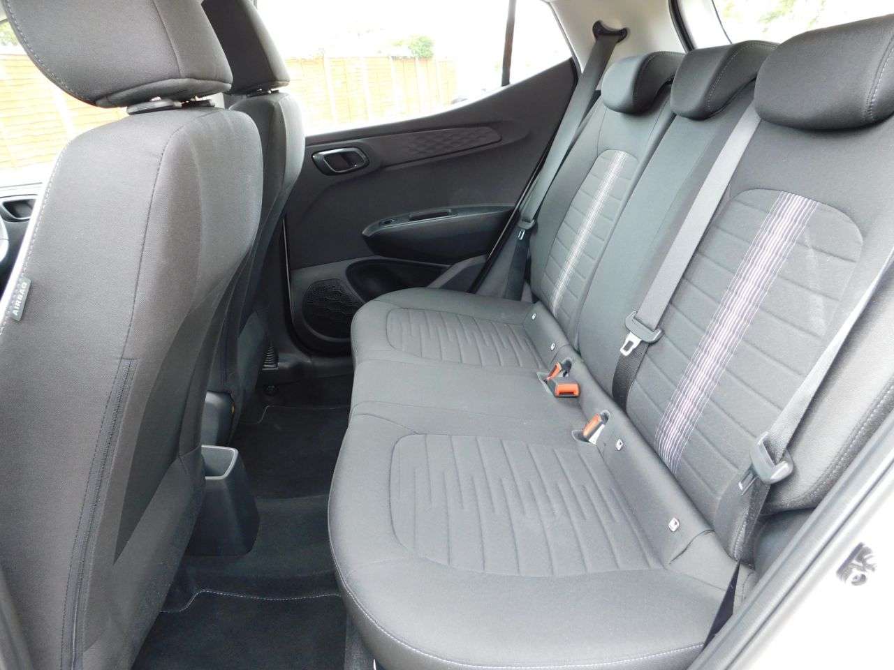 2021 HYUNDAI I10 2021 HYUNDAI I10