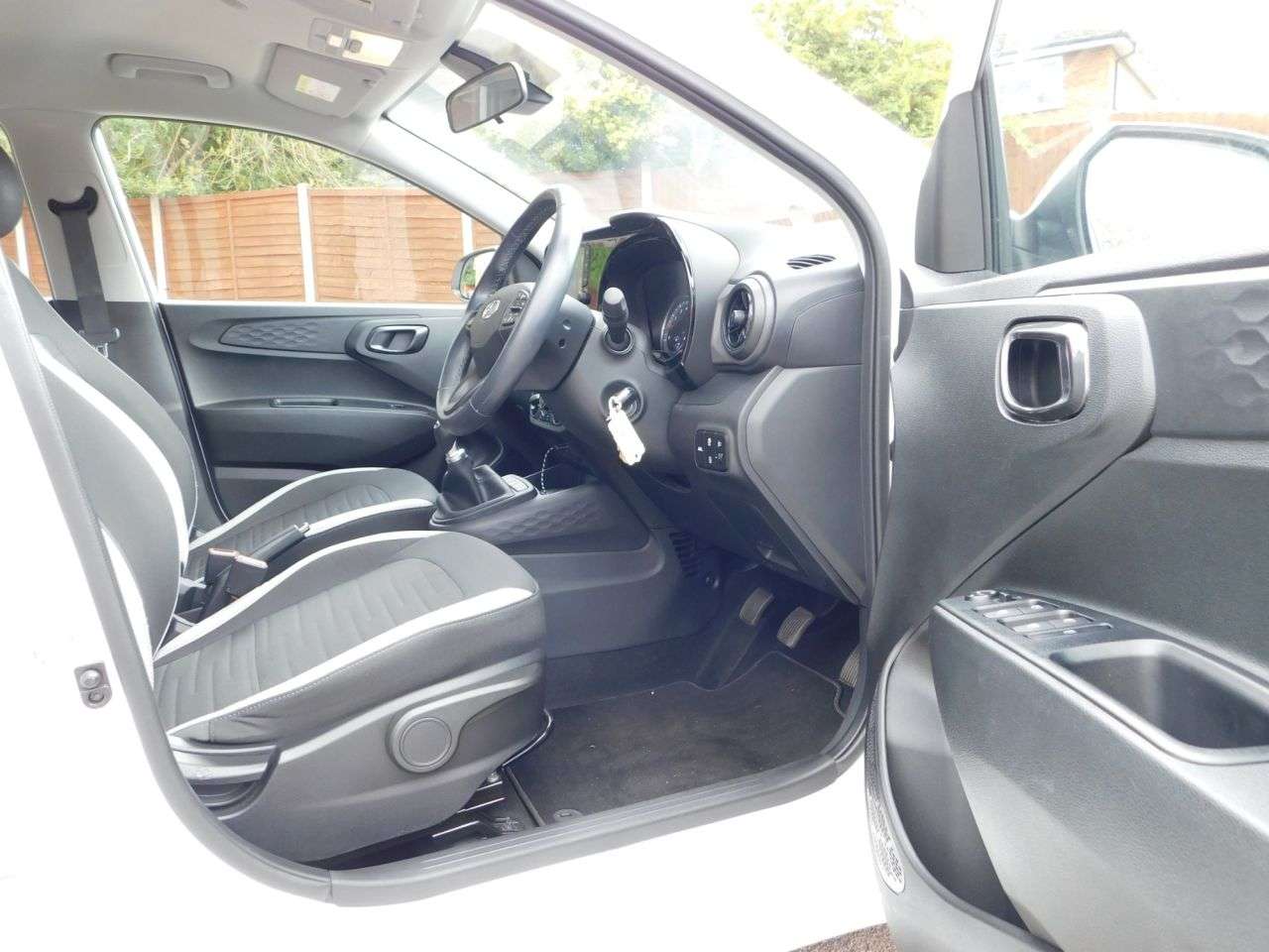 2021 HYUNDAI I10 2021 HYUNDAI I10
