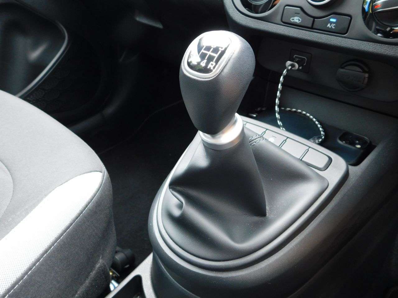 2021 HYUNDAI I10 2021 HYUNDAI I10