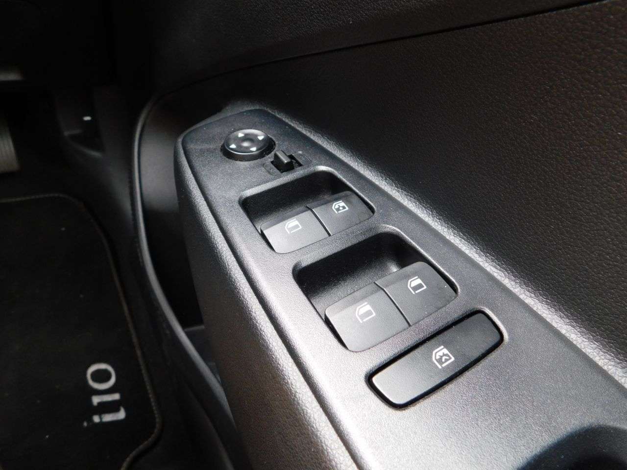 2021 HYUNDAI I10 2021 HYUNDAI I10