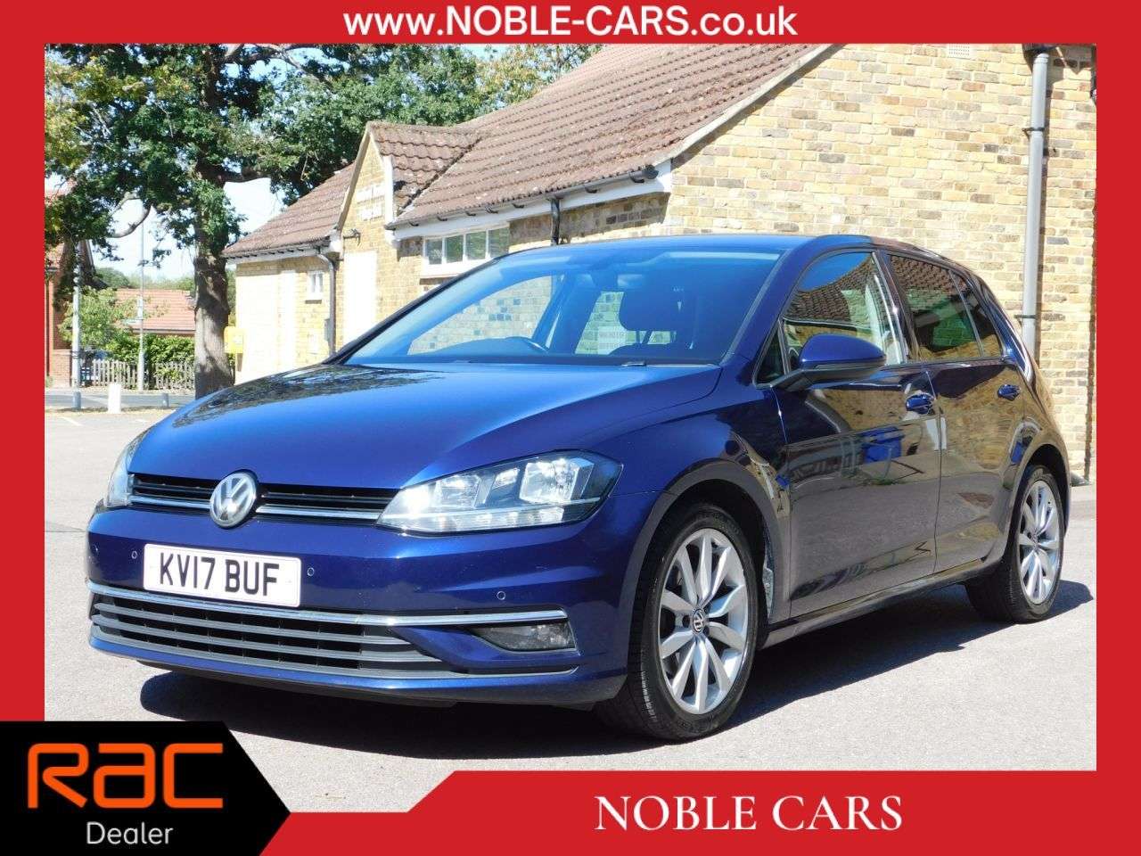 A 2017 VOLKSWAGEN GOLF 1.6 TDI BlueMotion Tech GT Hatchback 5dr Diesel Manual Euro 6 (s/s) (115 ps A 2017 VOLKSWAGEN GOLF 1.6 TDI BlueMotion Tech GT Hatchback 5dr Diesel Manual Euro 6 (s/s) (115 ps