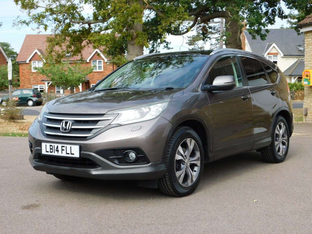 A 2014 HONDA CR-V 2.0 i-VTEC EX SUV 5dr Petrol Auto 4WD Euro 5 (155 ps) A 2014 HONDA CR-V 2.0 i-VTEC EX SUV 5dr Petrol Auto 4WD Euro 5 (155 ps)