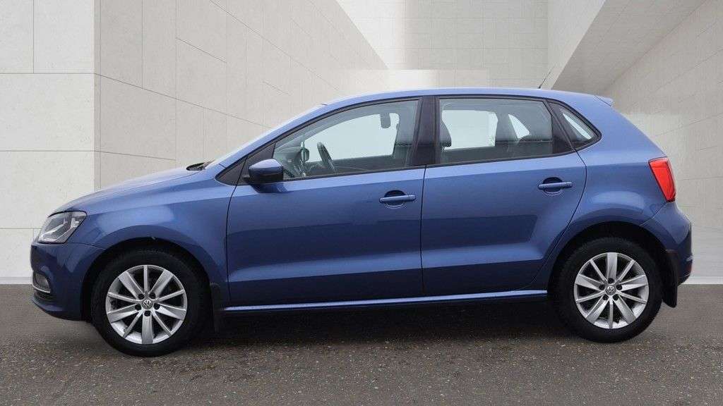 2015 VOLKSWAGEN POLO 2015 VOLKSWAGEN POLO