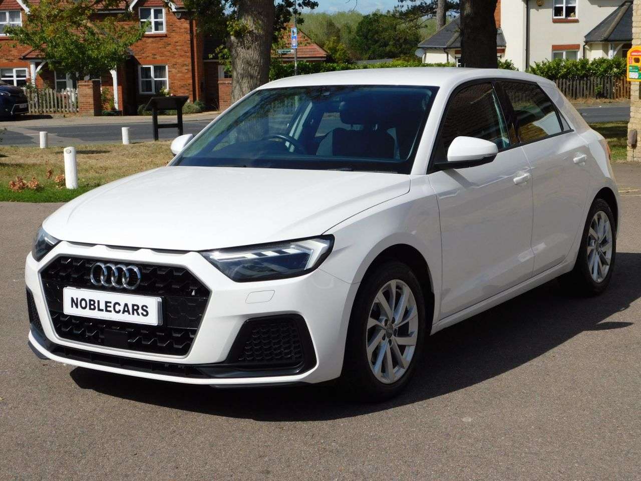 A 2019 AUDI A1 1.0 TFSI 30 Sport Sportback 5dr Petrol S Tronic Euro 6 (s/s) (116 ps) *ULEZ A 2019 AUDI A1 1.0 TFSI 30 Sport Sportback 5dr Petrol S Tronic Euro 6 (s/s) (116 ps) *ULEZ