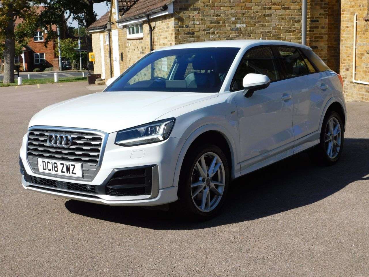 A 2018 AUDI Q2 1.4 TFSI CoD S line SUV 5dr Petrol Manual Euro 6 (s/s) (150 ps) **IMMACULAT A 2018 AUDI Q2 1.4 TFSI CoD S line SUV 5dr Petrol Manual Euro 6 (s/s) (150 ps) **IMMACULAT