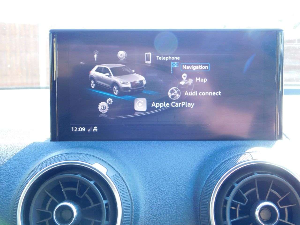 2018 AUDI Q2 2018 AUDI Q2