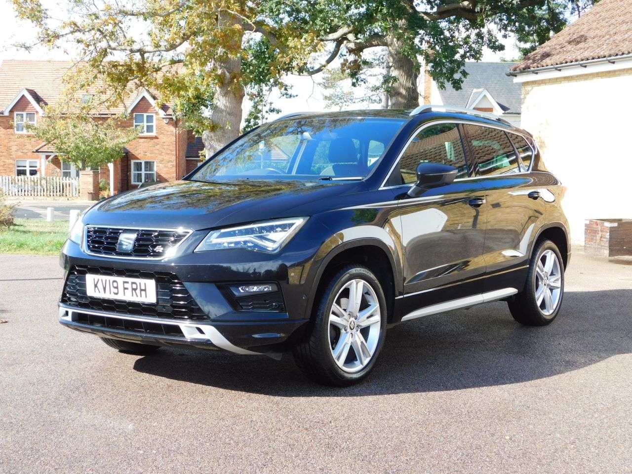 A 2019 SEAT ATECA 1.5 TSI EVO FR SUV 5dr Petrol DSG Euro 6 (s/s) (150 ps) *FULL SERVICE HISTO A 2019 SEAT ATECA 1.5 TSI EVO FR SUV 5dr Petrol DSG Euro 6 (s/s) (150 ps) *FULL SERVICE HISTO