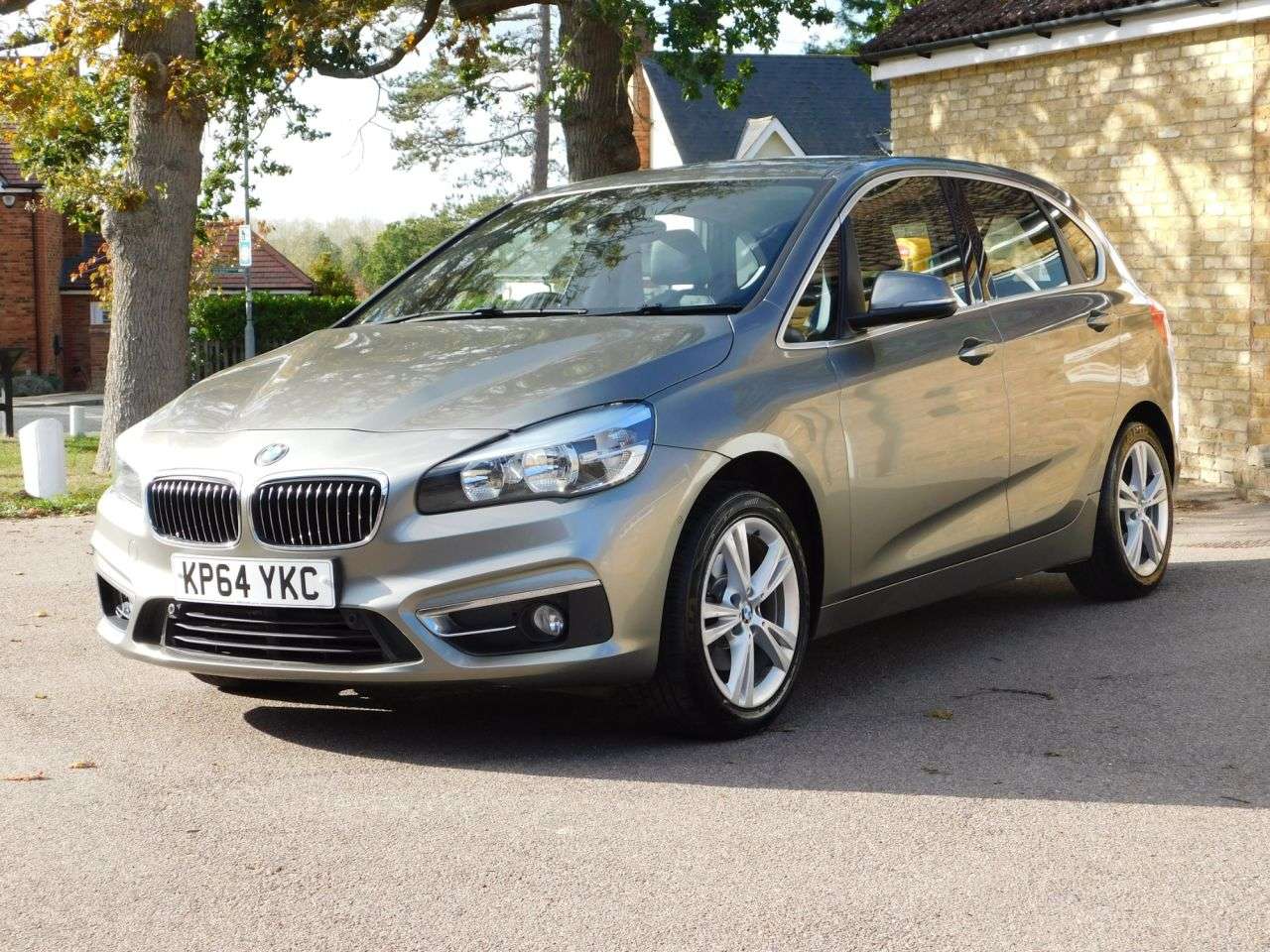 A 2014 BMW 2 SERIES ACTIVE TOURER 1.5 218i Luxury MPV 5dr Petrol Auto Euro 6 (s/s) (136 ps) *£35 TAX,FSH, ULE A 2014 BMW 2 SERIES ACTIVE TOURER 1.5 218i Luxury MPV 5dr Petrol Auto Euro 6 (s/s) (136 ps) *£35 TAX,FSH, ULE