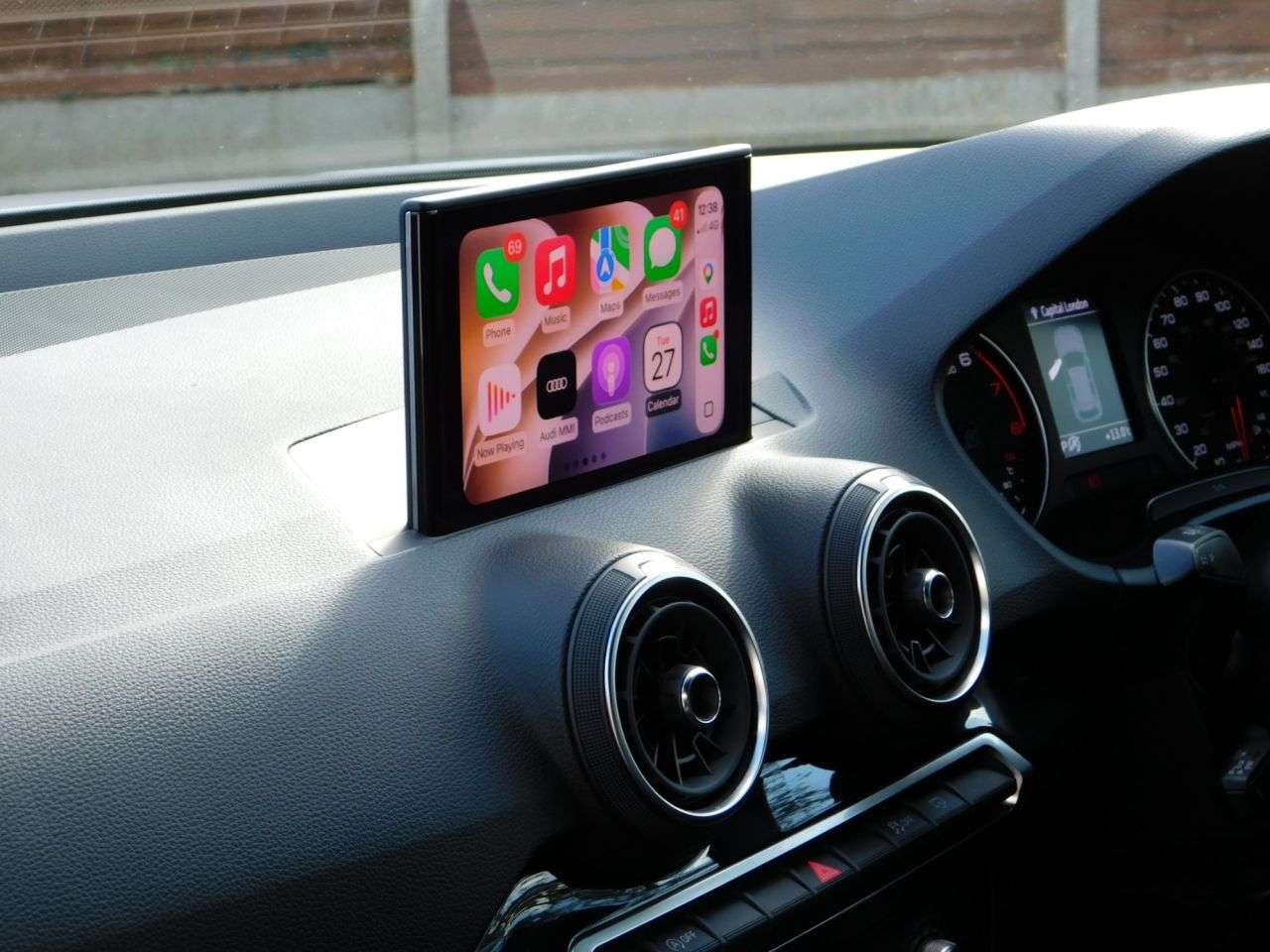 2019 AUDI Q2 2019 AUDI Q2