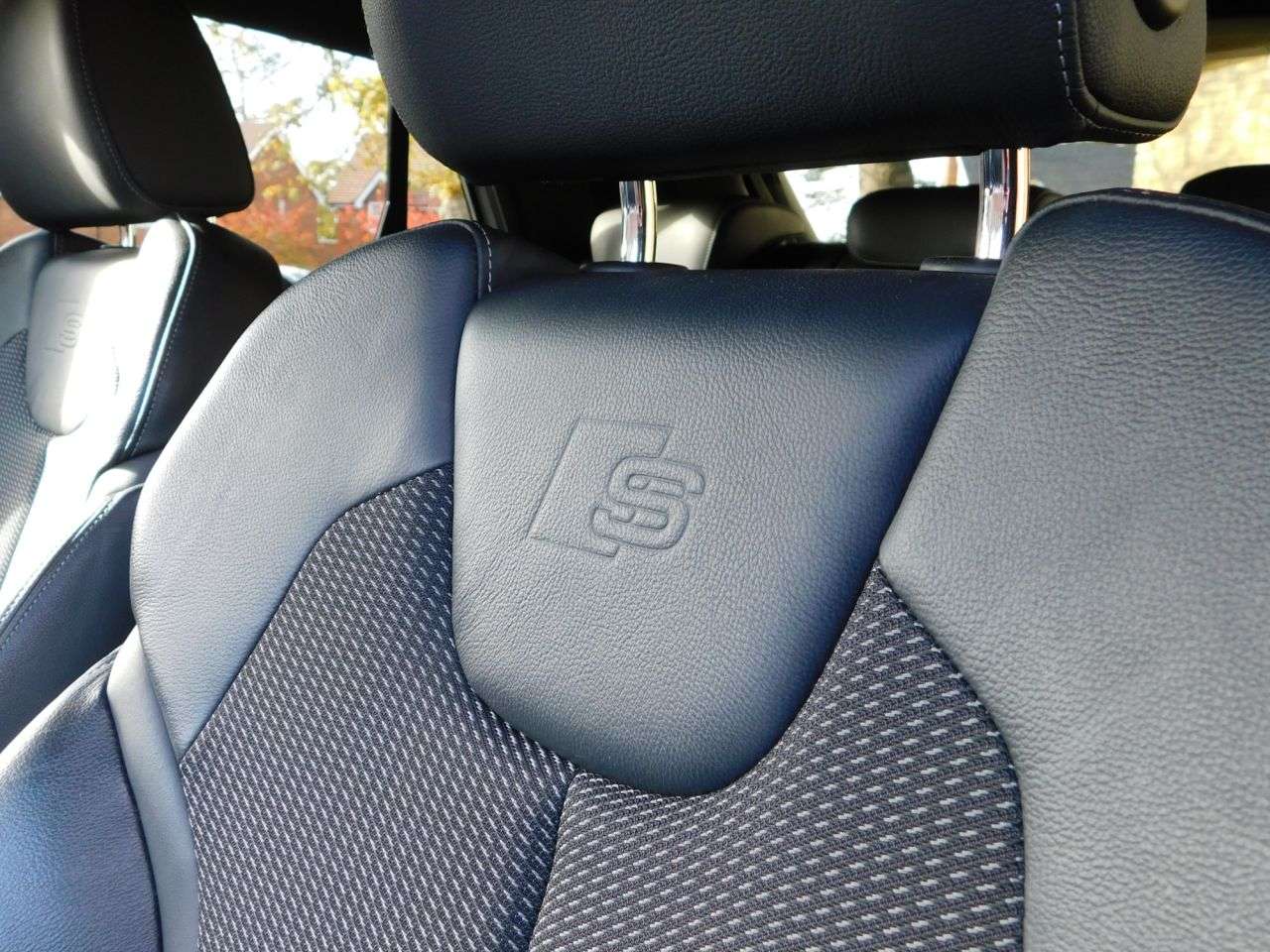 2019 AUDI Q2 2019 AUDI Q2