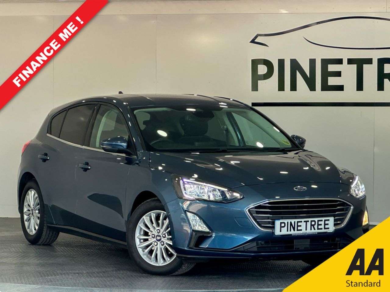 A 2020 FORD FOCUS 1.0T EcoBoost Titanium Hatchback 5dr Petrol Manual Euro 6 (s/s) (125 ps) A 2020 FORD FOCUS 1.0T EcoBoost Titanium Hatchback 5dr Petrol Manual Euro 6 (s/s) (125 ps)
