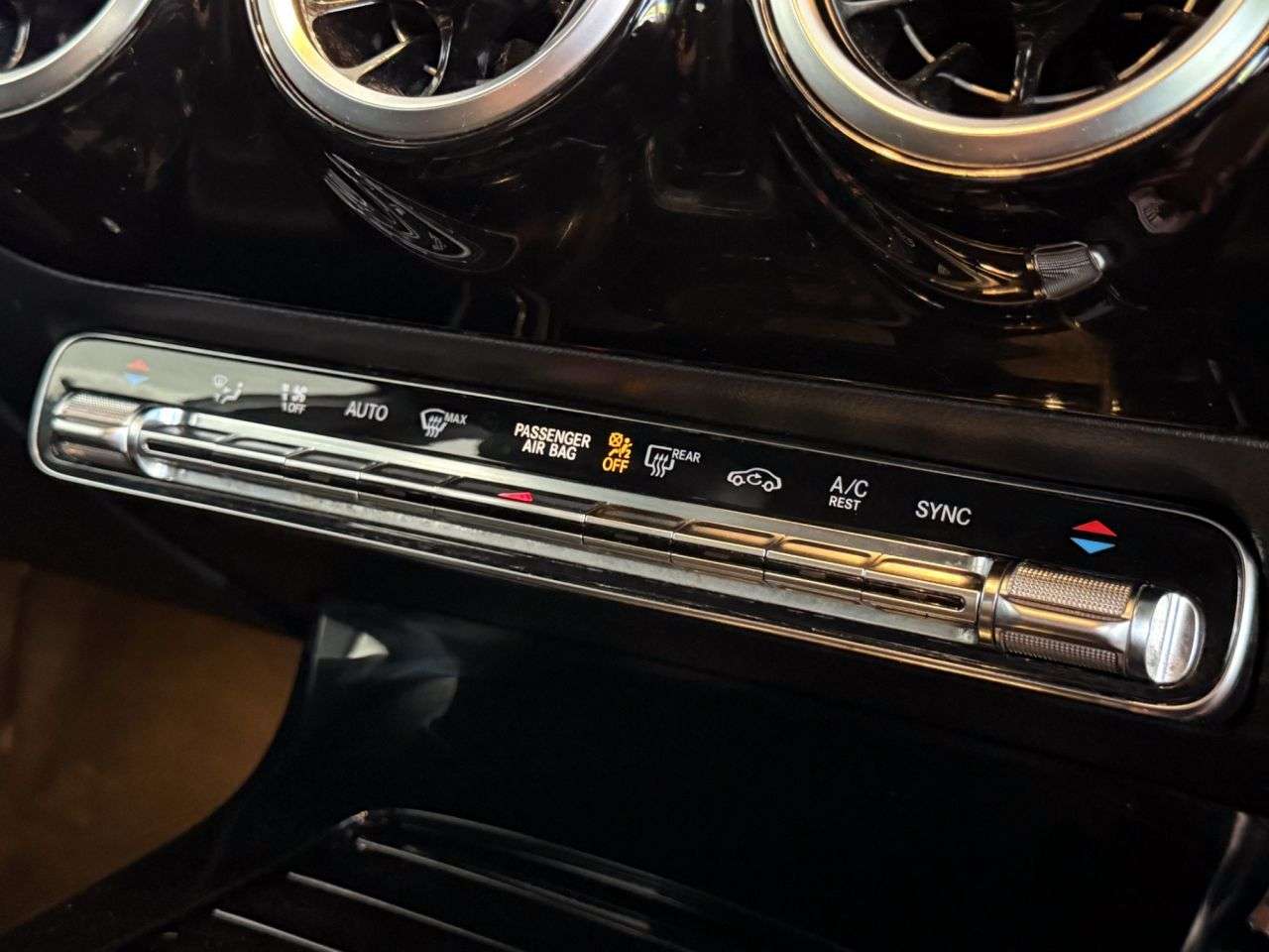 2019 MERCEDES-BENZ A-CLASS 2019 MERCEDES-BENZ A-CLASS