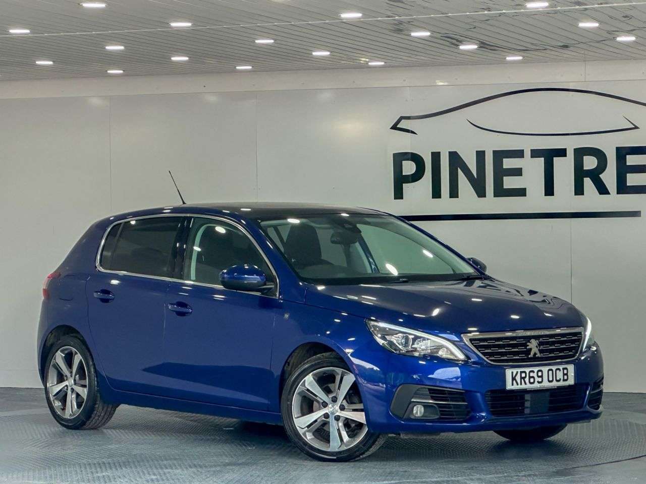 A 2019 PEUGEOT 308 1.2 PureTech Tech Edition Hatchback 5dr Petrol Manual Euro 6 (s/s) (130 ps) A 2019 PEUGEOT 308 1.2 PureTech Tech Edition Hatchback 5dr Petrol Manual Euro 6 (s/s) (130 ps)