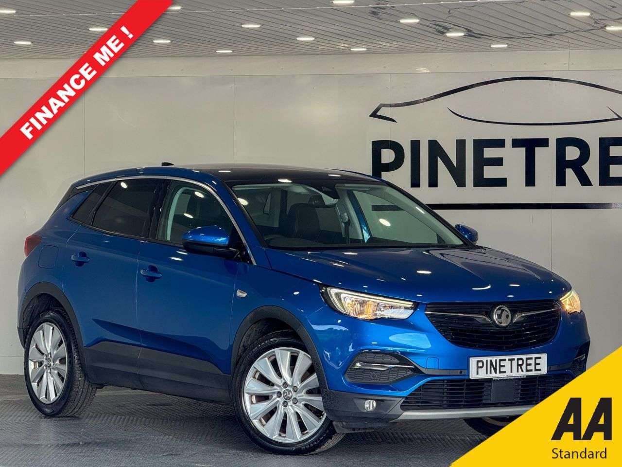 A 2019 VAUXHALL GRANDLAND X 1.2 Turbo Elite Nav SUV 5dr Petrol Manual 6Spd Euro 6 (s/s) (130 ps) A 2019 VAUXHALL GRANDLAND X 1.2 Turbo Elite Nav SUV 5dr Petrol Manual 6Spd Euro 6 (s/s) (130 ps)
