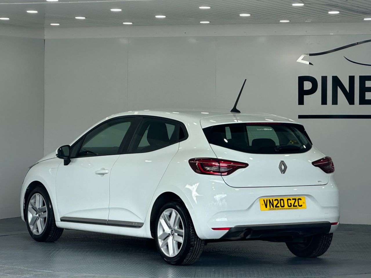 2020 RENAULT CLIO 2020 RENAULT CLIO
