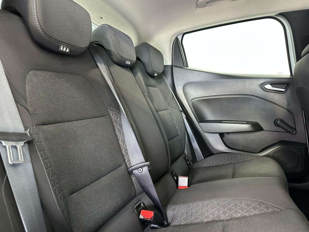 2020 RENAULT CLIO 2020 RENAULT CLIO