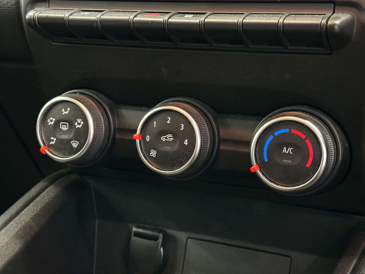 2020 RENAULT CLIO 2020 RENAULT CLIO