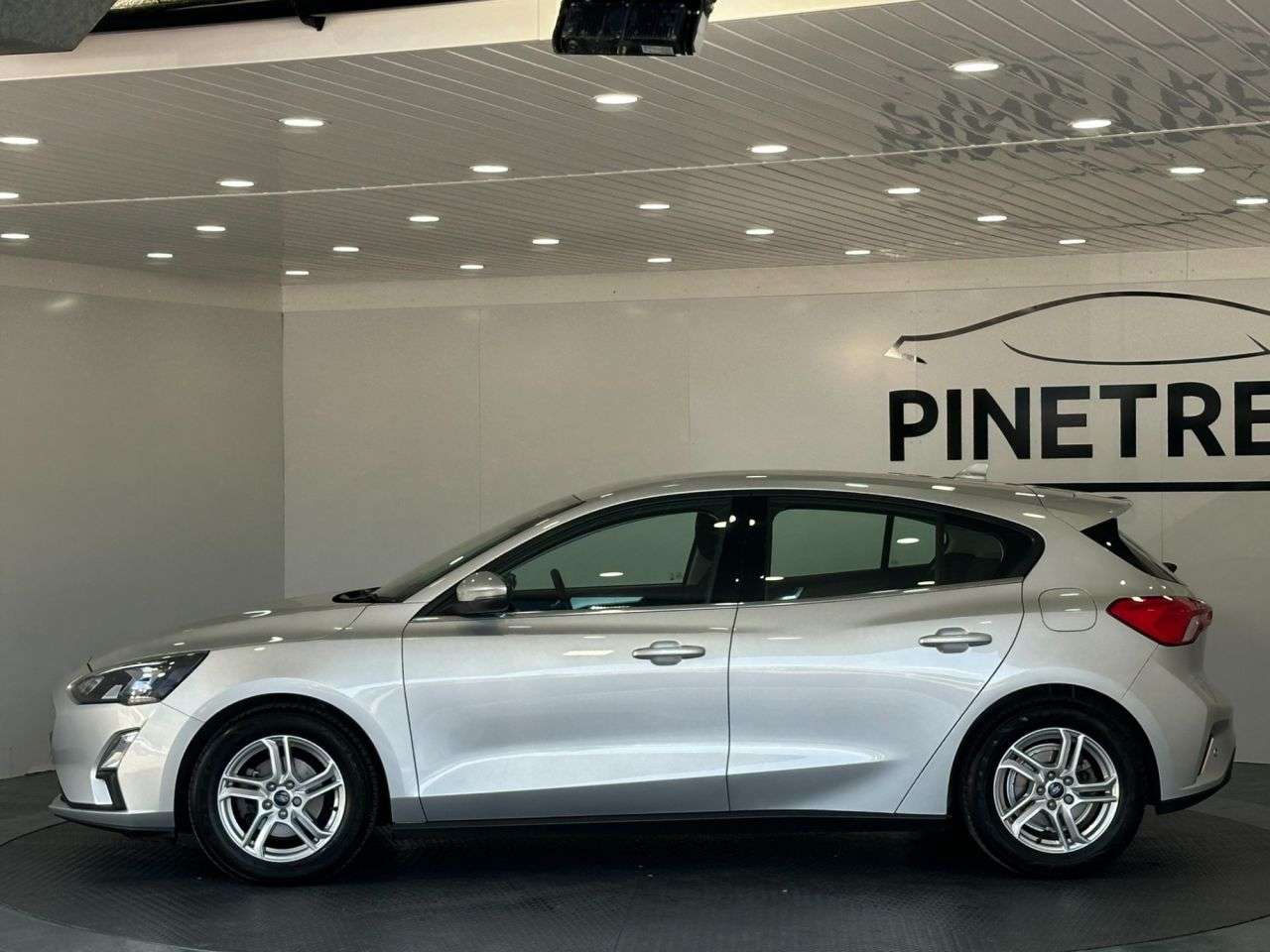 2020 FORD FOCUS 2020 FORD FOCUS