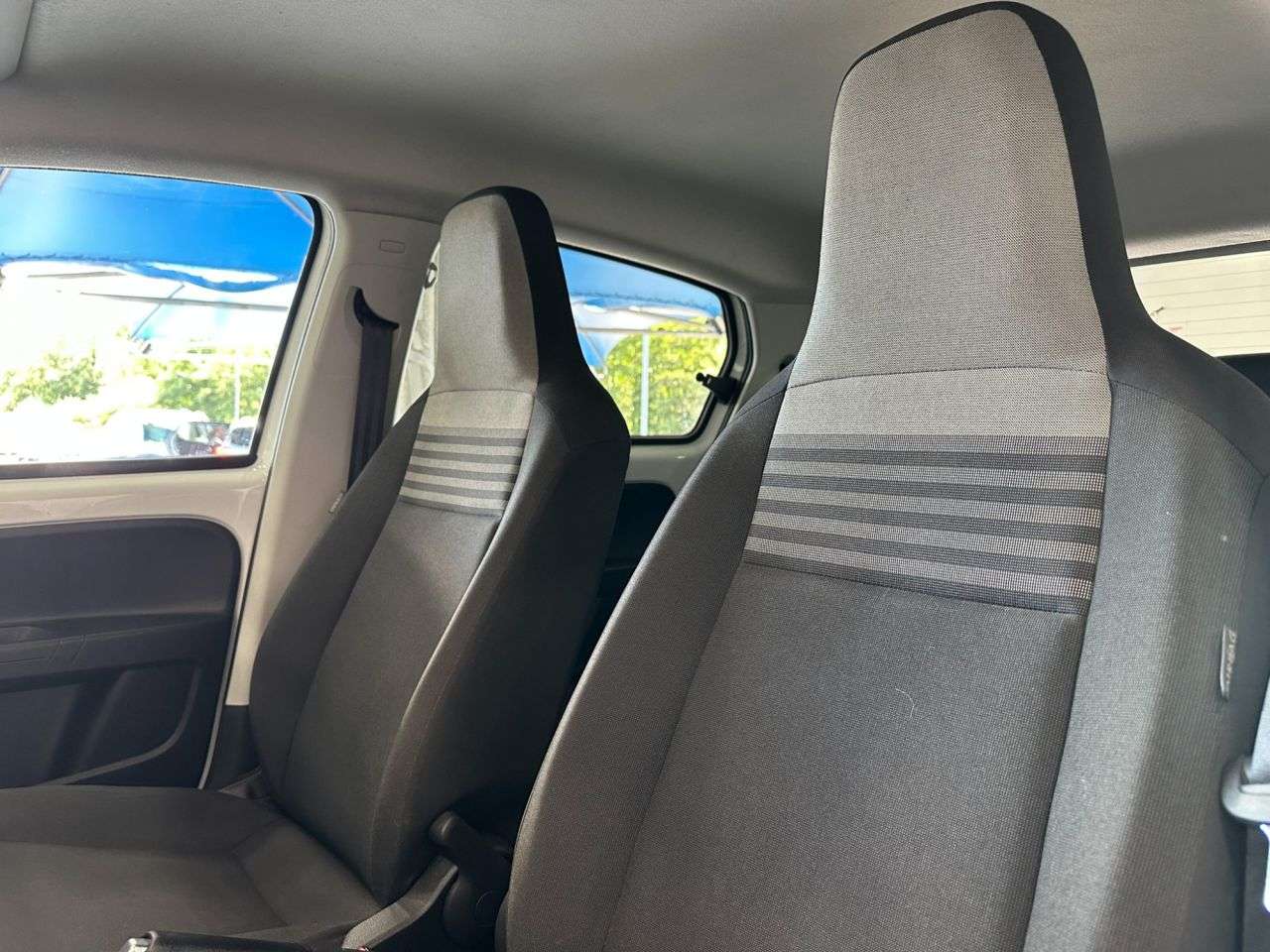 2021 VOLKSWAGEN UP! 2021 VOLKSWAGEN UP!