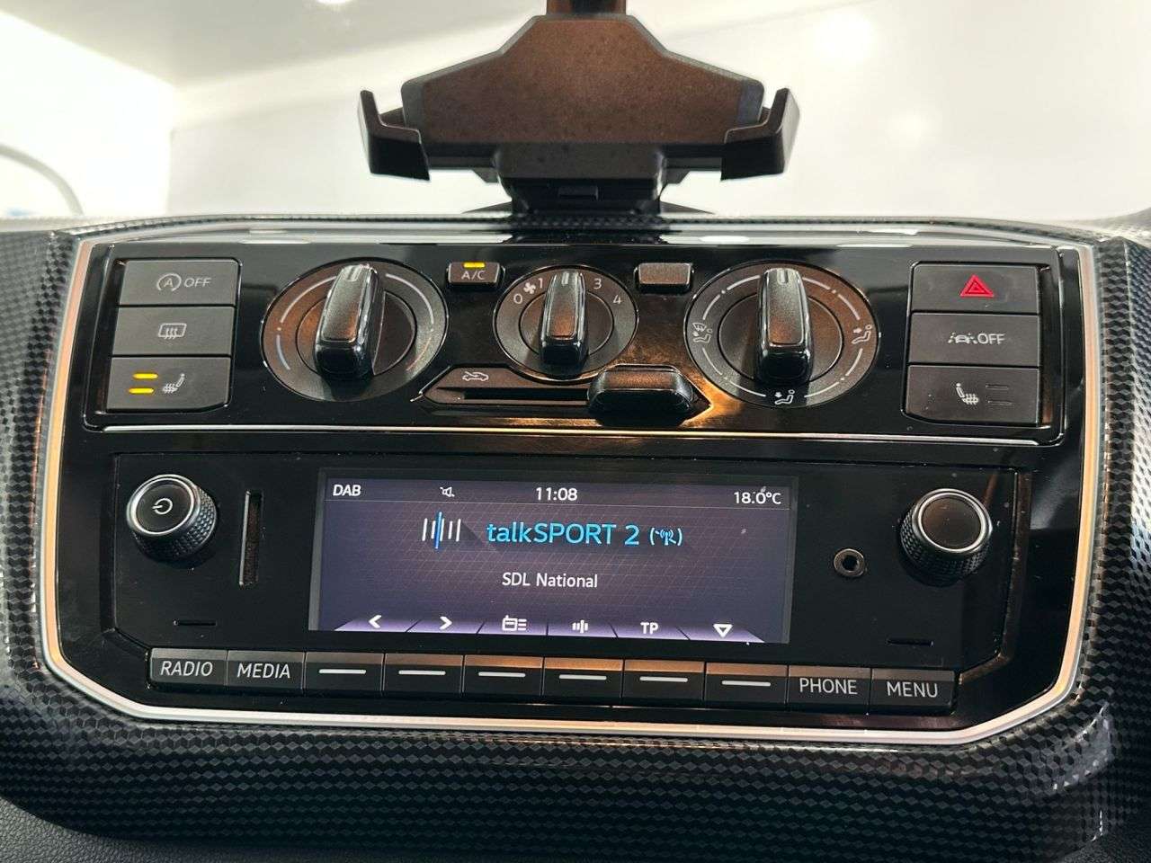 2021 VOLKSWAGEN UP! 2021 VOLKSWAGEN UP!