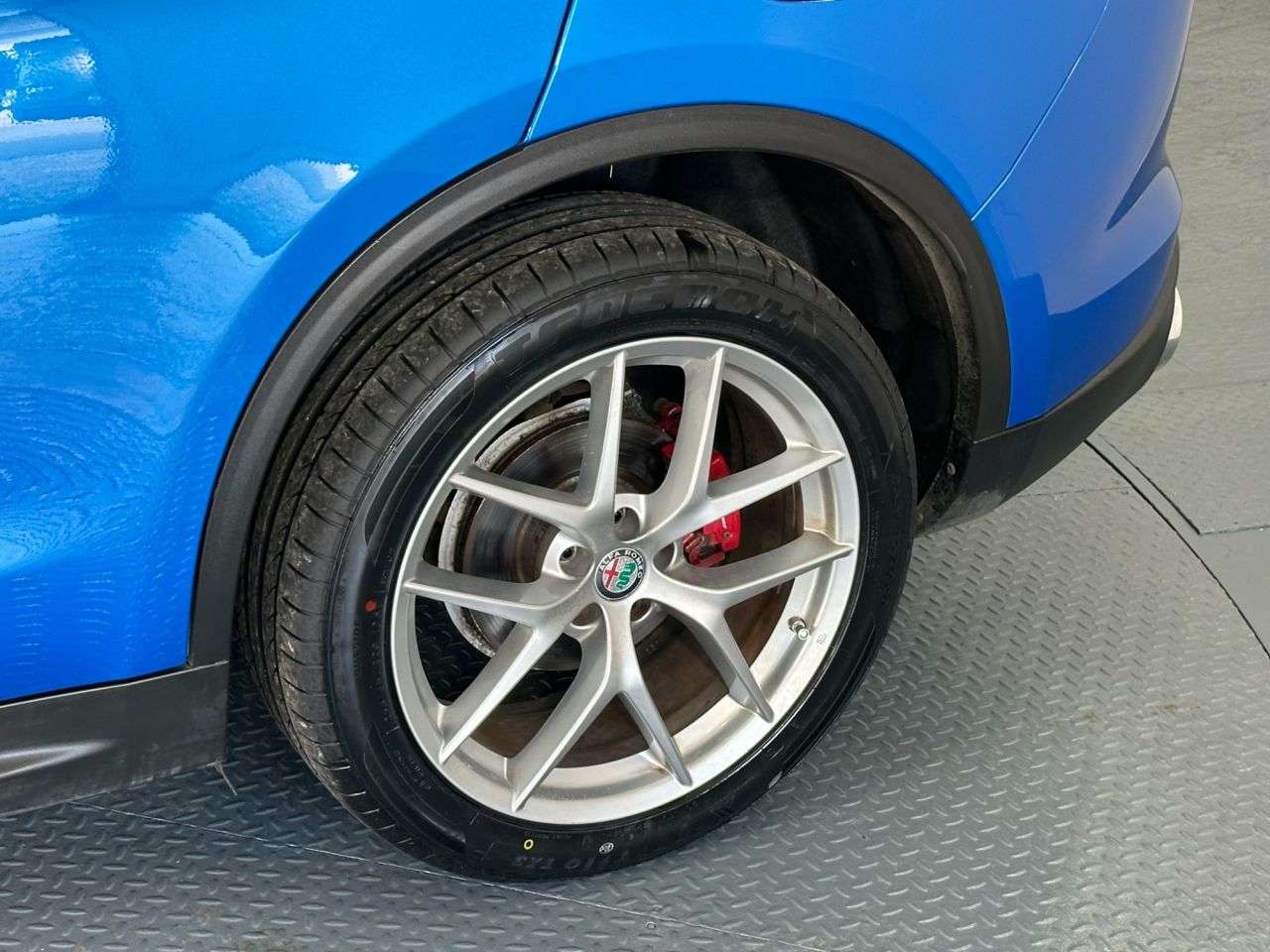 2017 ALFA ROMEO STELVIO 2017 ALFA ROMEO STELVIO