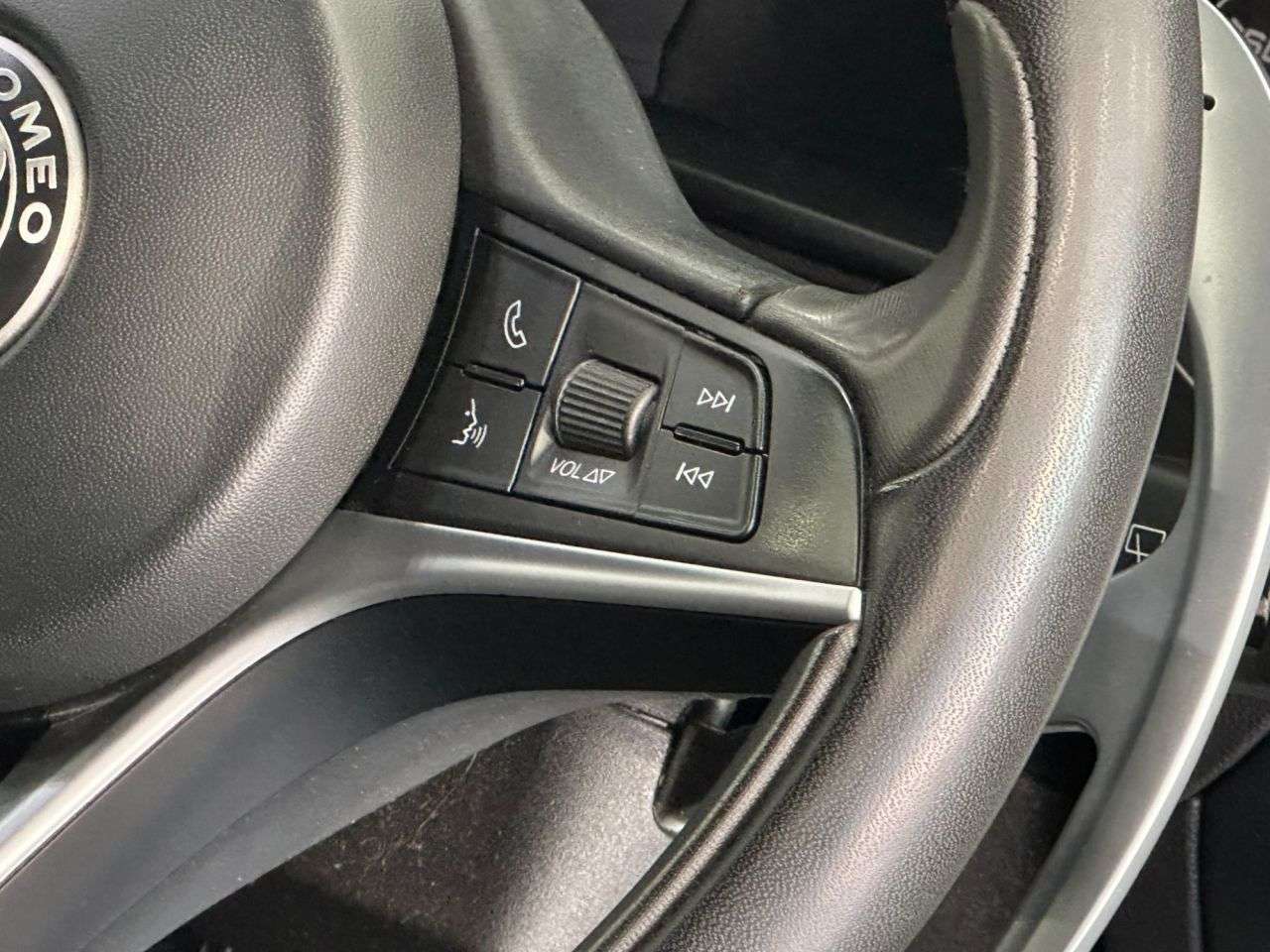 2017 ALFA ROMEO STELVIO 2017 ALFA ROMEO STELVIO